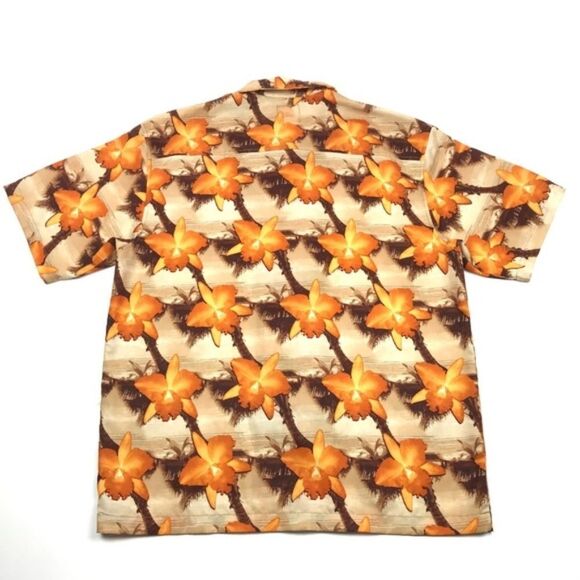 Quiksilver Hawaiian Shirt Men's Large Button Up Hibiscus Floral 100% Polyester - Picture 2 of 8